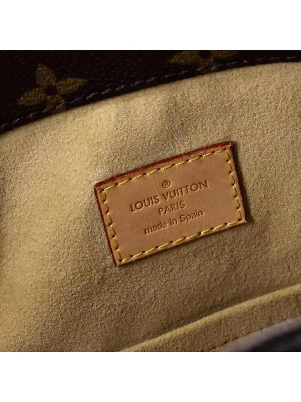 Louis Vuitton Artsy Handbag Canvas Gm #249017L19B